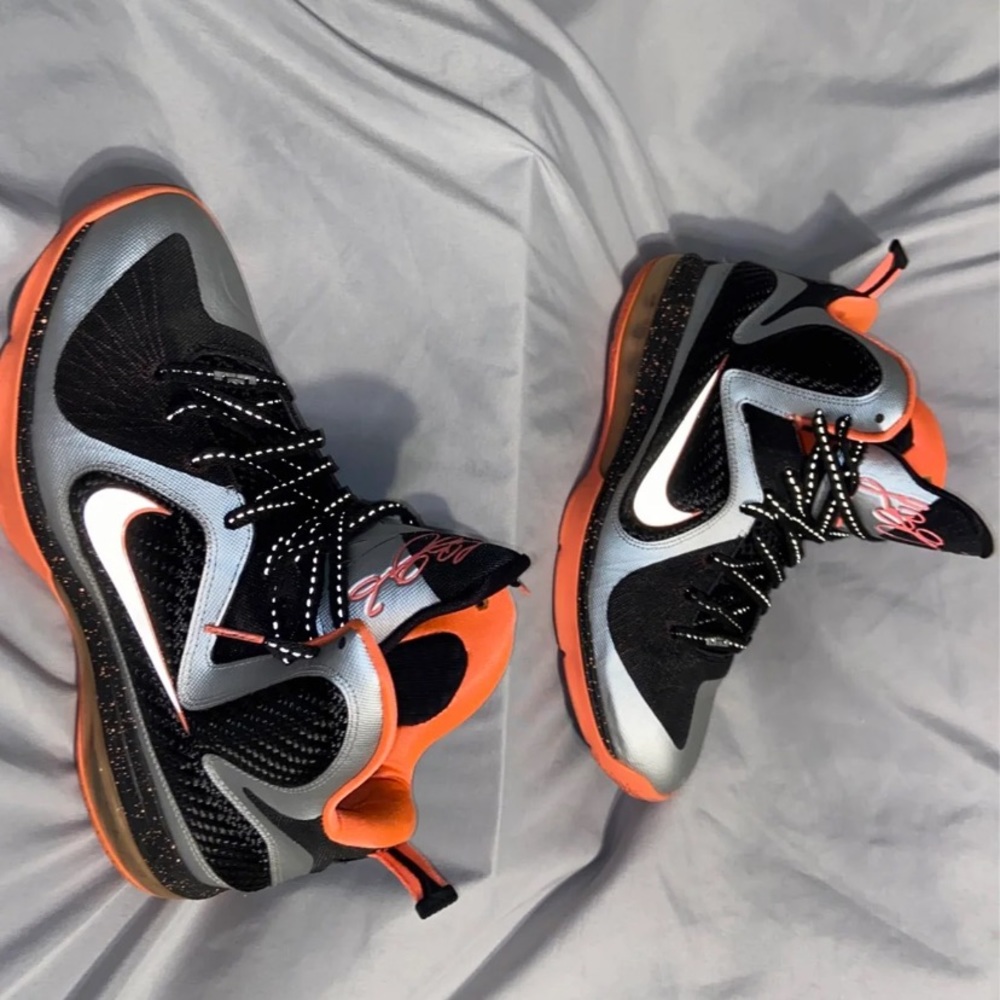Nike Lebron 9 Mango